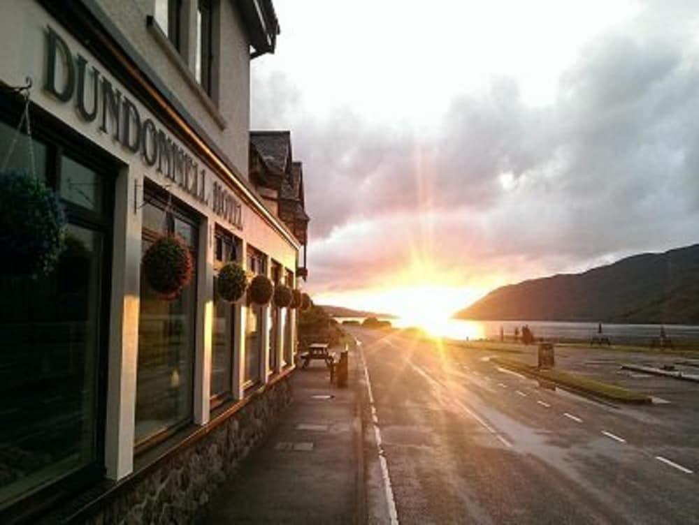 The Dundonnell Hotel エクステリア 写真